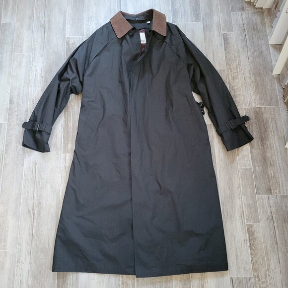 London Fog Men’s Sz 46 Long Black Trench Coat, Lined, Button Front, EUC